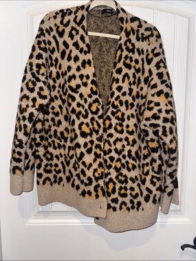 🐆 4X Leopard Cardigan Plus Sweater